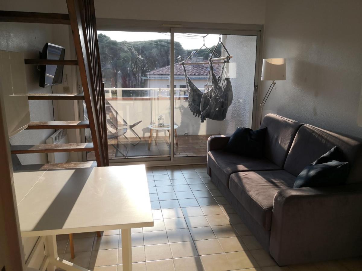 Duplex Hyeres Port Apartment ภายนอก รูปภาพ